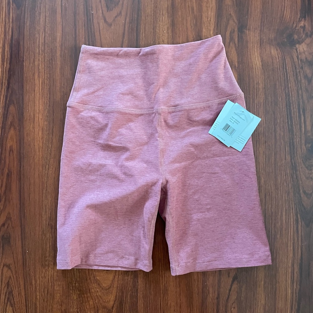 Rose beyond yoga Spacedye bike shorts - M
